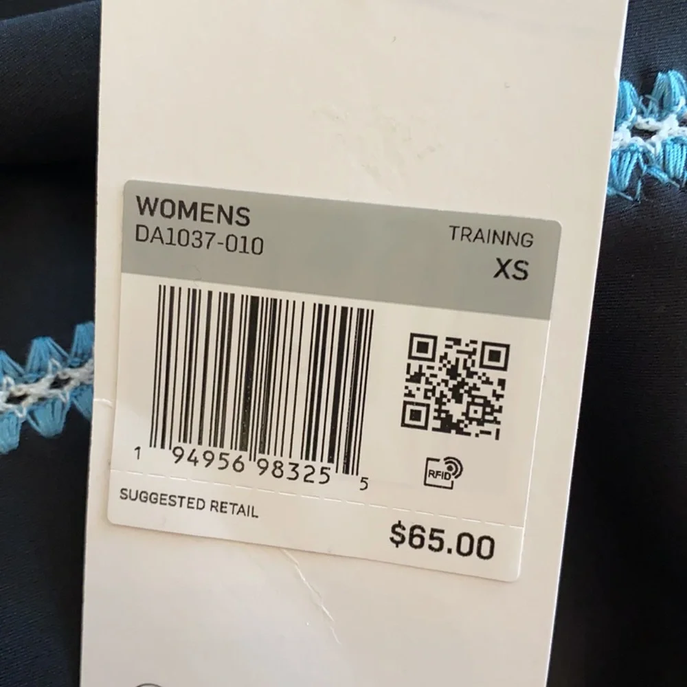 NWT!!  Nike Yoga pant, size x-small - Picture 4 of 8